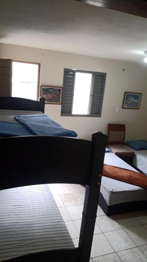 Hostel Office- Hospedagem Climatizada Quartos E Apartamentos Privativos إكستريما المظهر الخارجي الصورة