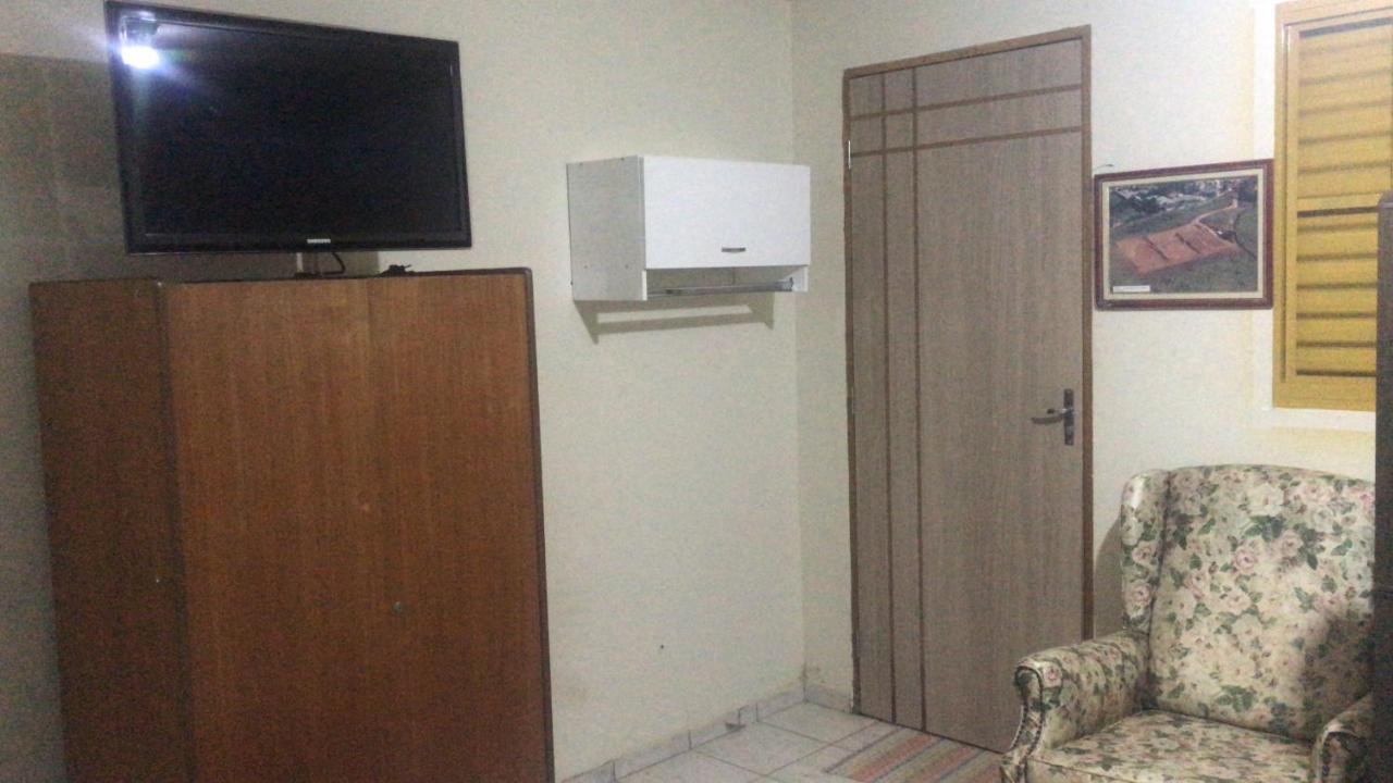 Hostel Office- Hospedagem Climatizada Quartos E Apartamentos Privativos إكستريما المظهر الخارجي الصورة